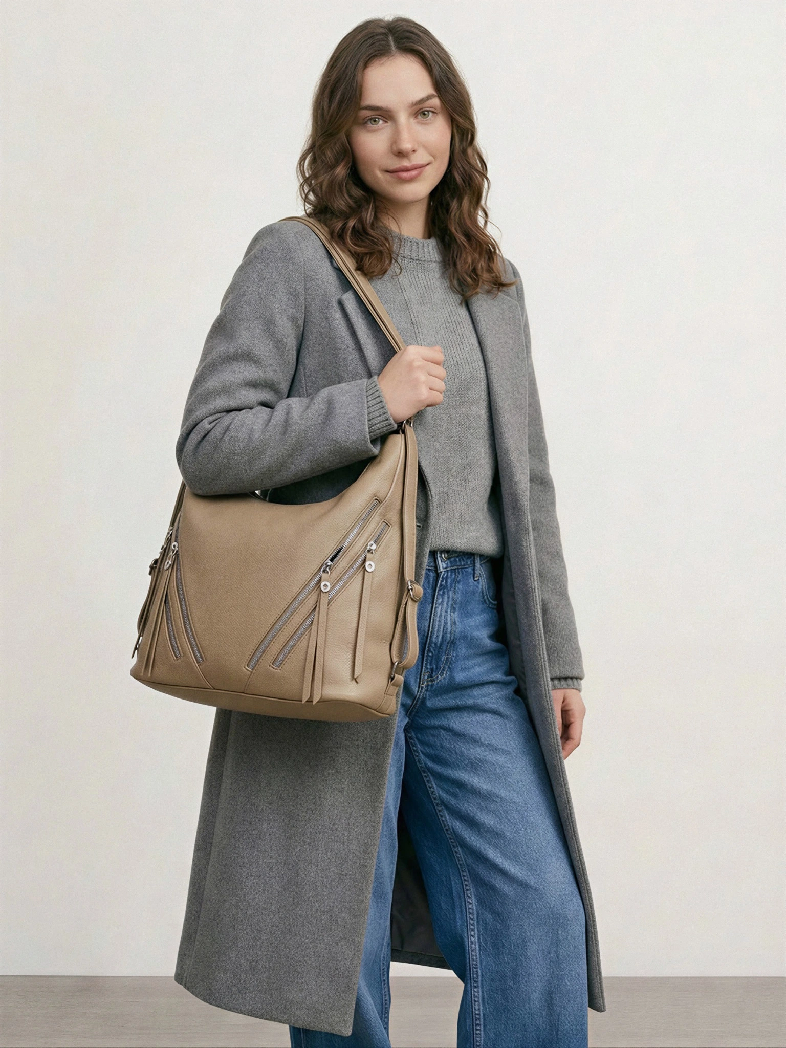 Сумка-шоппер с декоративными пуллерами в ассортименте